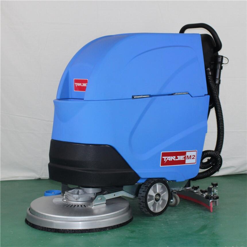 電瓶式全自動洗地機(jī)M2 地面污漬油水清洗吸干拖地機(jī) 手推式擦地機(jī)租售批發(fā)置換